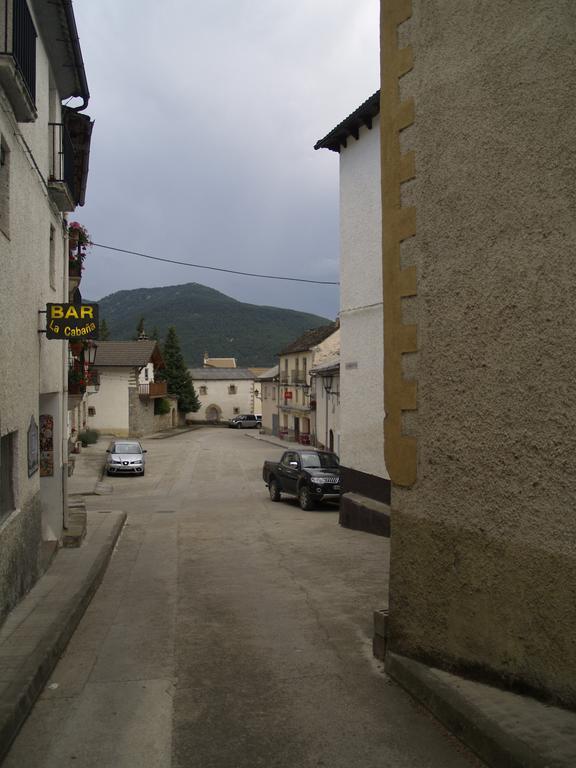 Albergue De Yebra Yebra de Basa Exterior photo